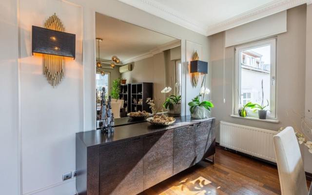 House With Balcony and City View in Besiktas