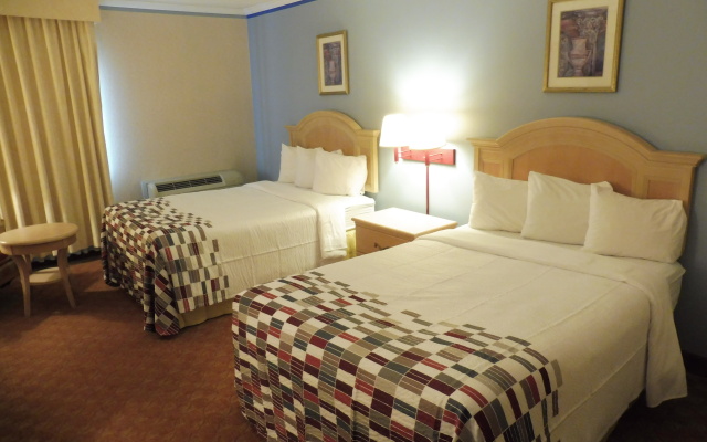 Red Roof Inn & Suites Newport – Middletown, RI