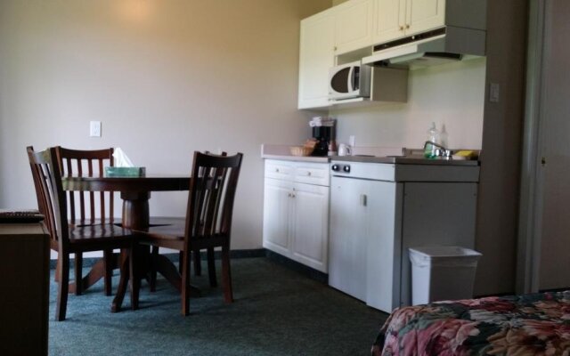 Hotel Civilia Lakeside by Civilia Golf Retreat