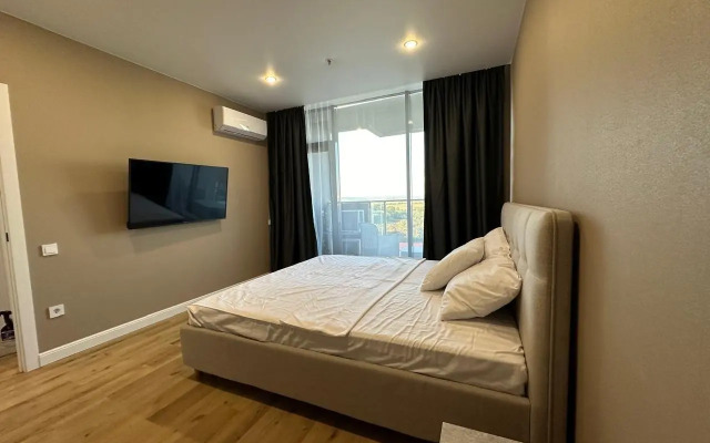 Апартаменты на проезде Золотой Берег, 2Е