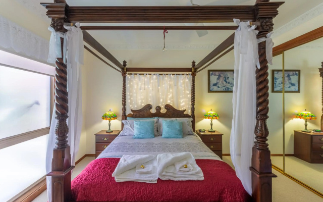 Fairy Wren Cottage Country to Coast Retreat – Guest Rooms – Wallington