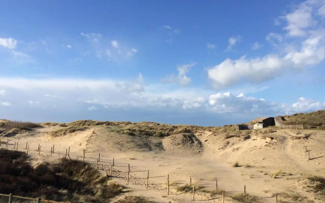 Au pied de la dune