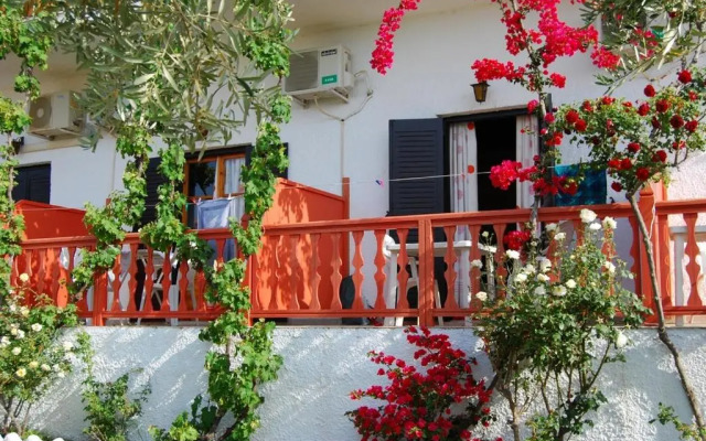 Studios Matina