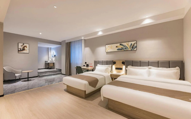 GreenTree Inn Express Hotel (Baoding Mancheng District Government Branch)