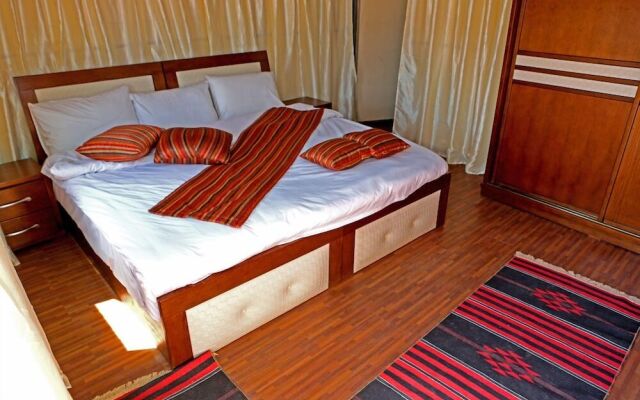Sun City Camp Hotel
