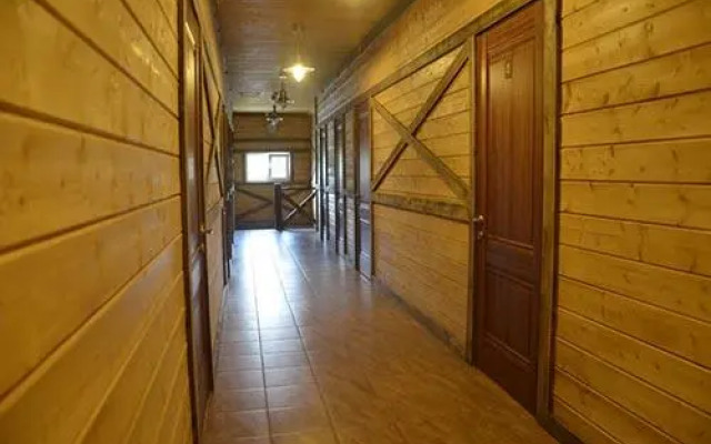 Мотель Вестерн Клаб