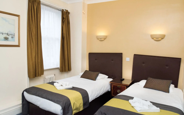 Rose Court Hotel
