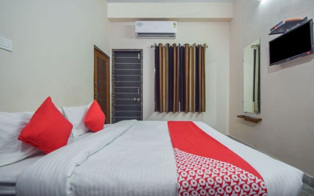 Oyo 29879 Hotel Midtown