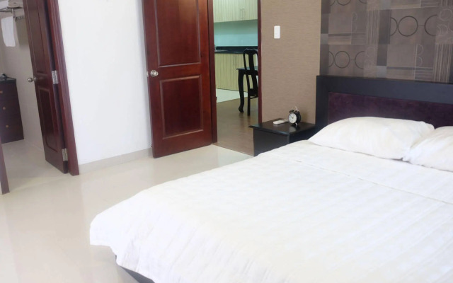 Poonsa Serviced Apartment