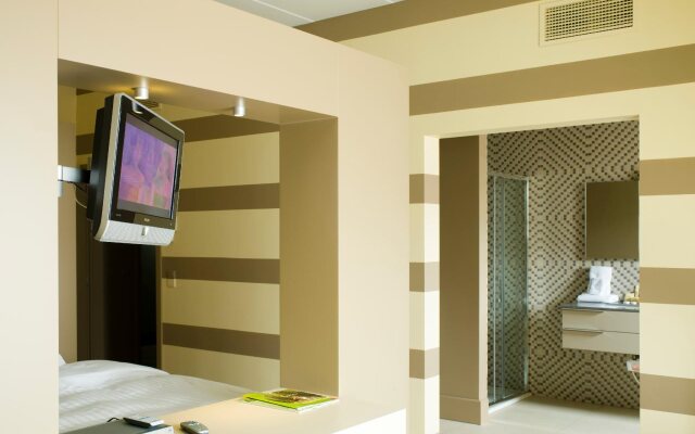 Hotel Recour