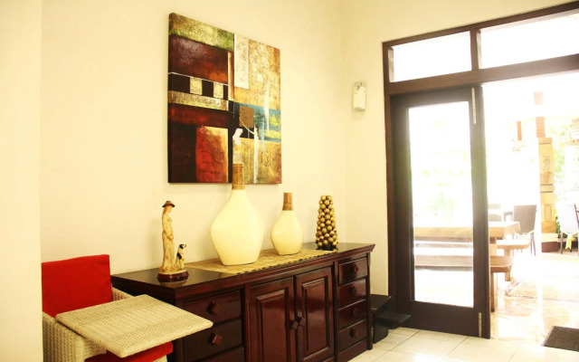 ZEN Rooms Sukajadi Sindang Sirna