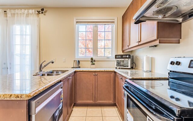 Lady Valentina Boutique Home