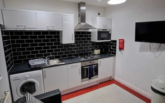Charming 2-bed Apartment in Gateshead