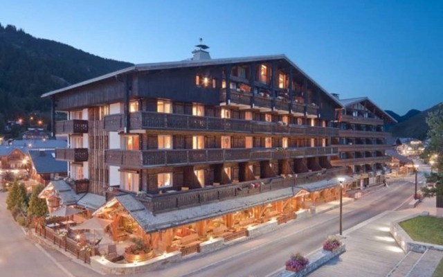 Chalet-Hôtel La Marmotte, La Tapiaz & SPA, The Originals Relais