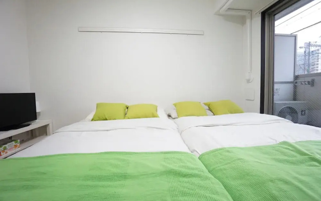 Terry's Apartment Namba West I E02C