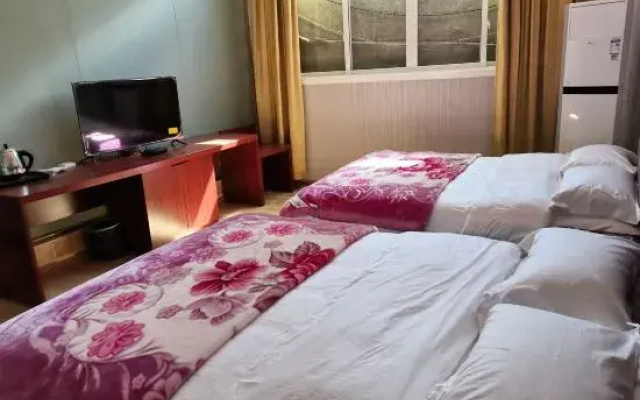 Songpan Hongmao Inn(松潘鸿茂客栈（松州古城店）)