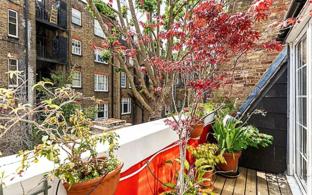 Stylish Mews Home in Kensington