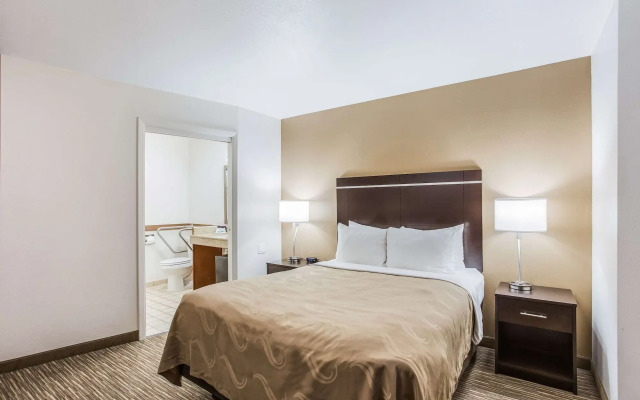 Quality Inn & Suites Meridian - West Boise