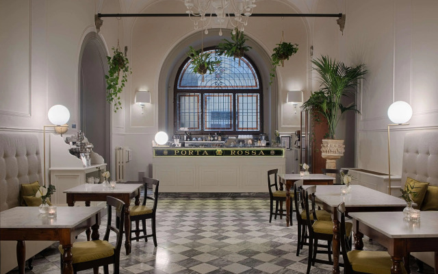 NH Collection Firenze Porta Rossa Hotel