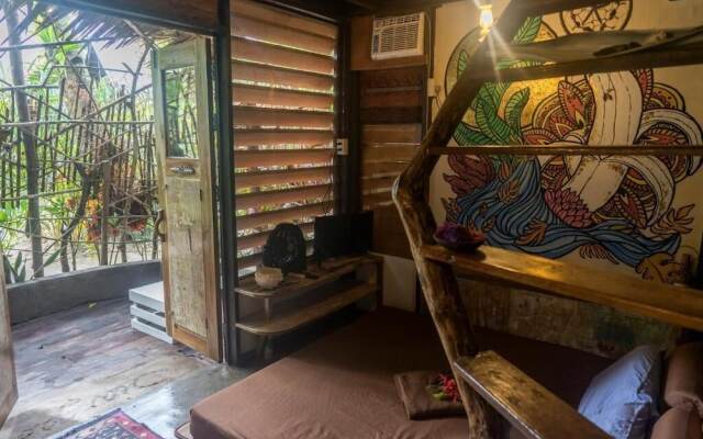 White Banana Beach Club