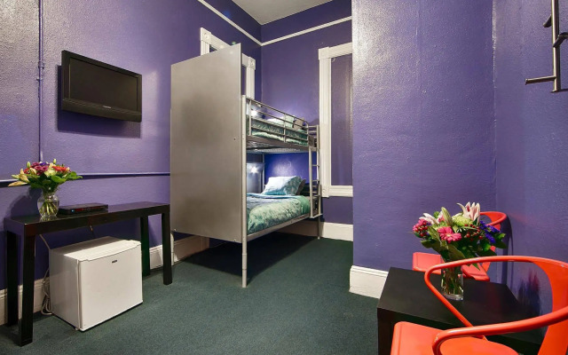 Gaslamp Hostel
