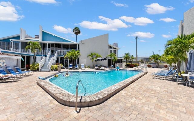 Madeira Beach Yacht Club