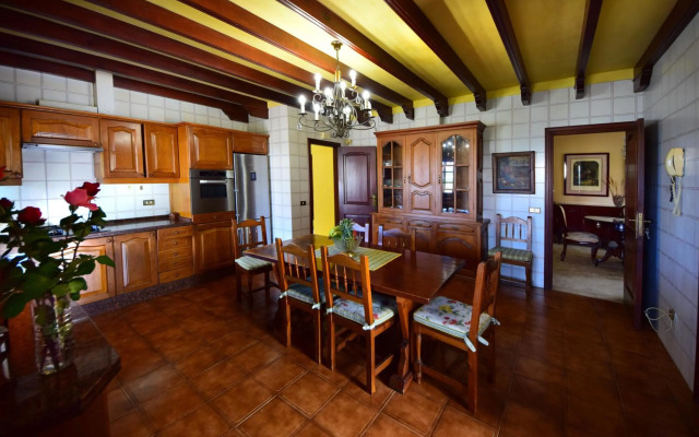 Alina - Vivienda vacacional con piscina privada