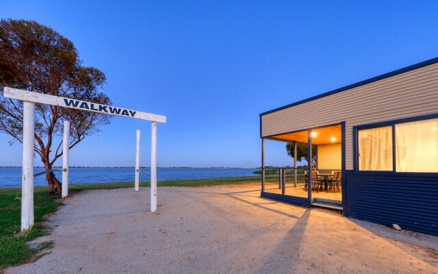 Lake Boga Caravan Park