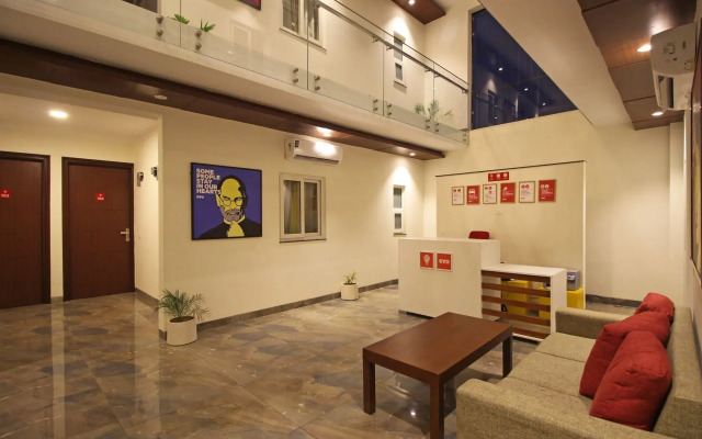 OYO Flagship North Campus