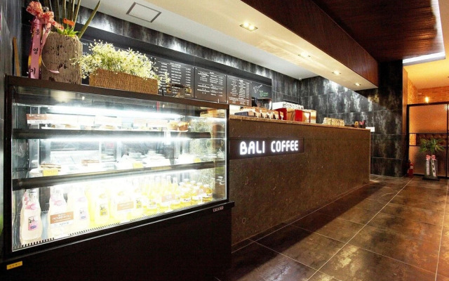 Suwon Yeongtong Bali Hotel