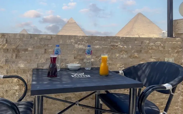 Pyramids Express View Inn