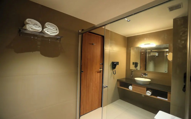 Hotel Saffron Wayanad