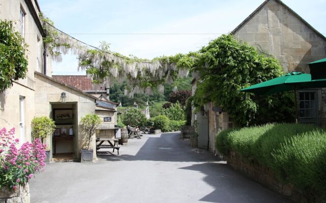 Wheelwrights Arms