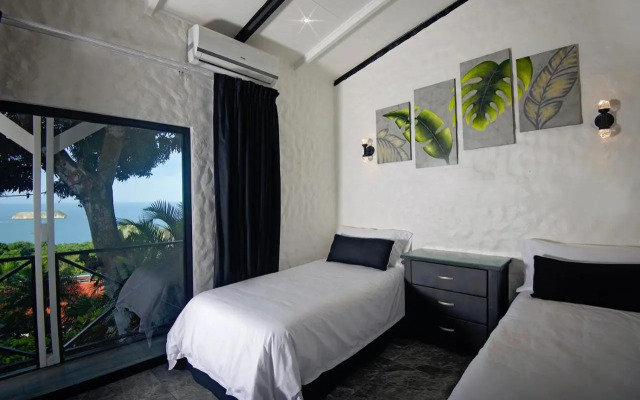 Gay Villa Roca