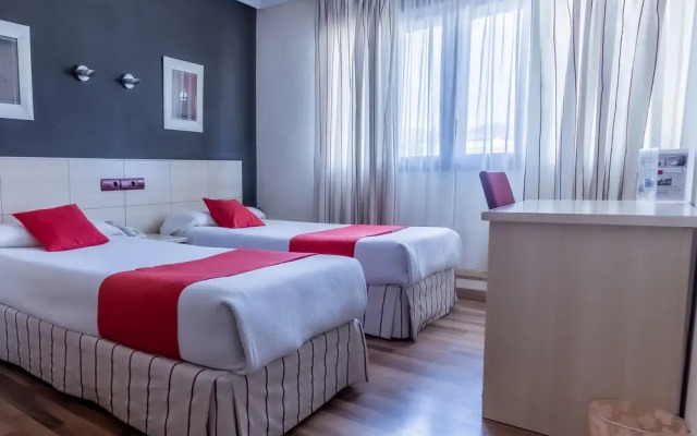 Hostal Rural El Caño by Viverestays