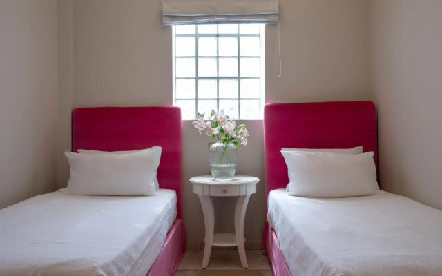 The Alley Hotel