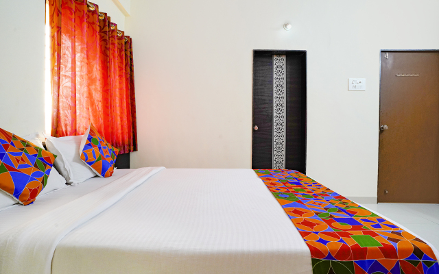 FabHotel Himalay