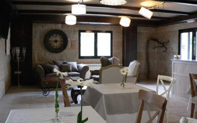 Enoturismo y Bodega Lagar de Costa