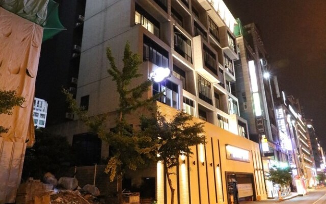Stay-inn Hotel