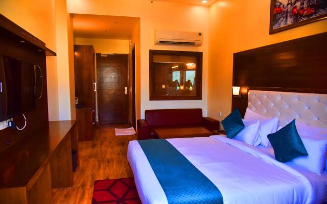 Hotel Divine Lakshmi Ganga