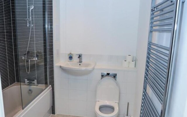 Immaculate 2-bed Apartment in London