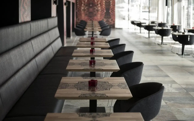 DoubleTree by Hilton Rotterdam Centre Hotel