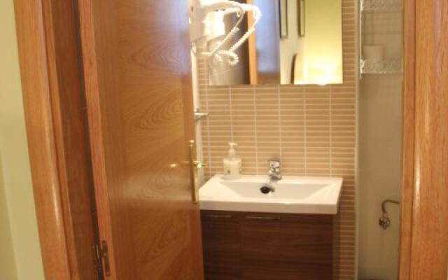 Hostal Maury