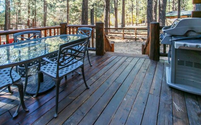 Catalina Creekside Cabin