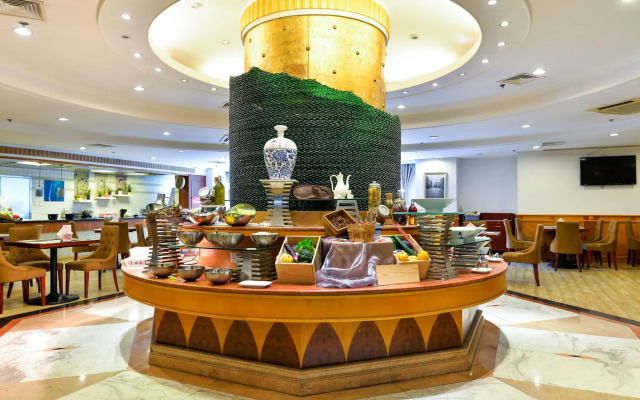 Luxemon Hotel（Pudong Shanghai）