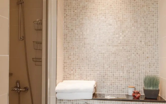 Central Park Towers by Fantastay