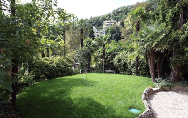 Villa Liberty - Lake Como Rooms & SPA