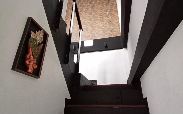 Ashi Hostel