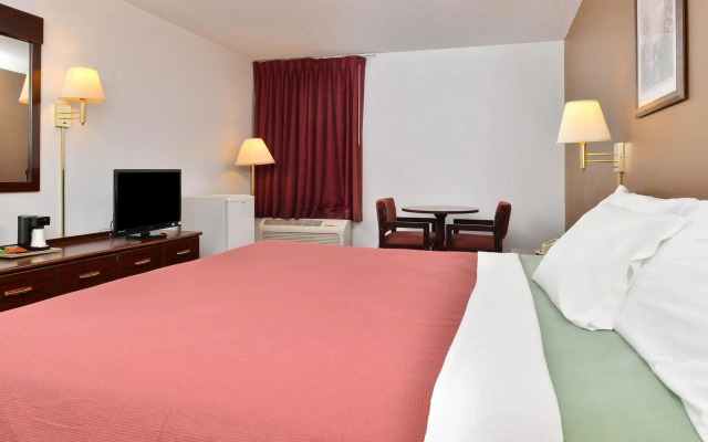 Americas Best Value Inn Beardstown