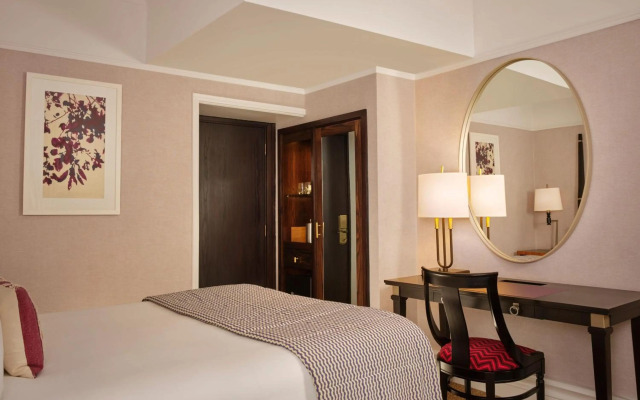 St. Ermins Hotel, Autograph Collection